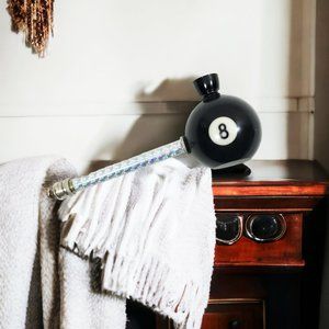 Vintage 8 Ball Pipe Black White